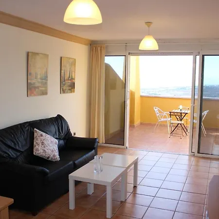 Appartamento With A Serene Ocean And Mountain View *